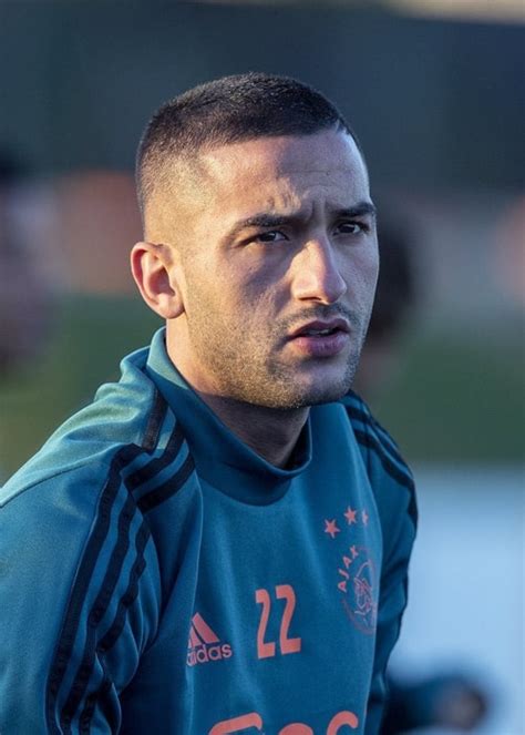 hakim ziyech dual nationality.